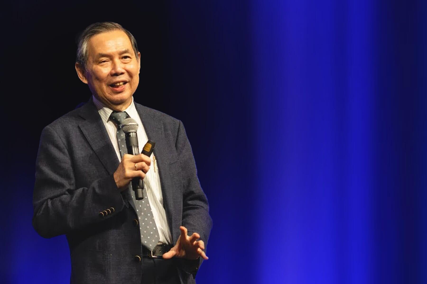 Pastor_Stephen2-1